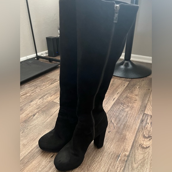 Black suede Calvin Klein high knees boot ! - Picture 1 of 3